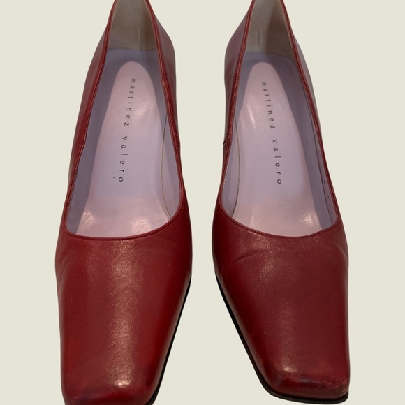 Red Leather Shoes Sz. 6 - Picture 2 of 4